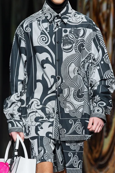 Look 222